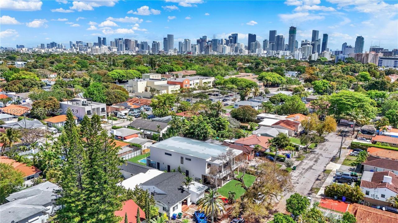 1501 SW 21st St, Miami, FL 33145 Photo