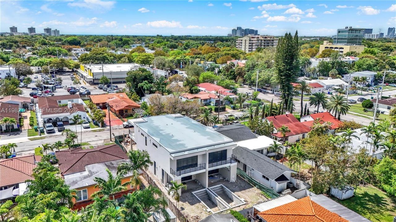 1501 SW 21st St , Miami, FL 33145 Photo