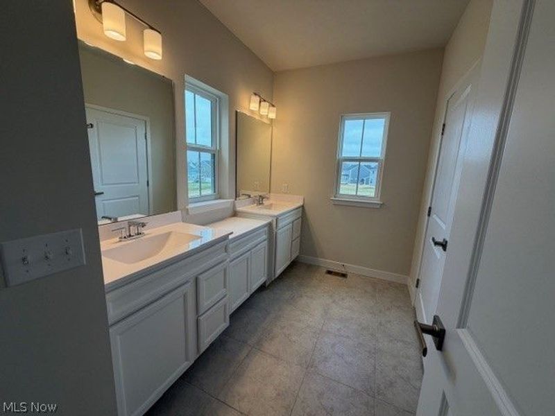 1443 Southbrook Circle NE, Canton, OH 44721 Photo 15