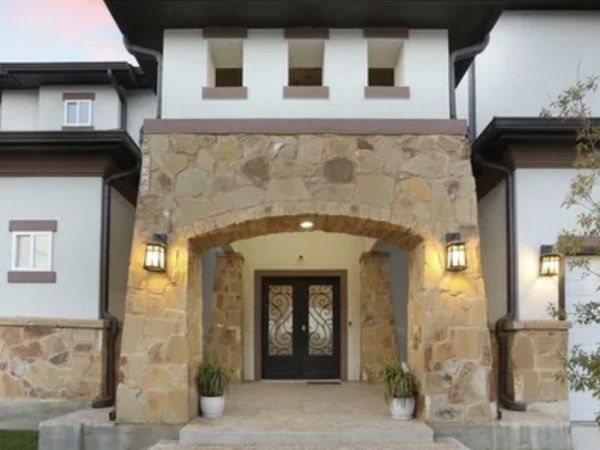 1811 Barrett Palms, San Antonio, TX 78224