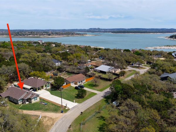 2872 Lakeview DR, Canyon Lake, TX 78133
