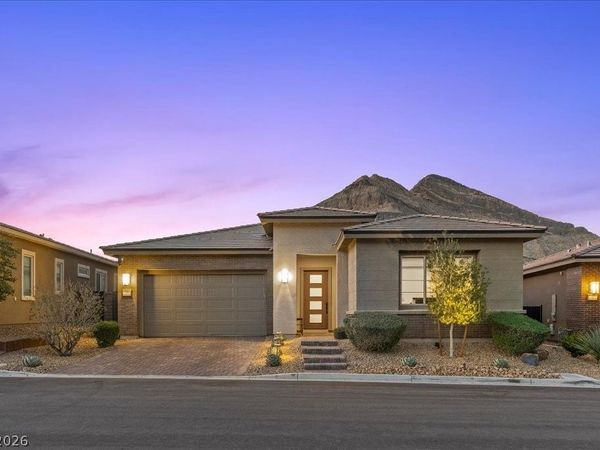 10950 Red Yucca Drive, Las Vegas, NV 89138