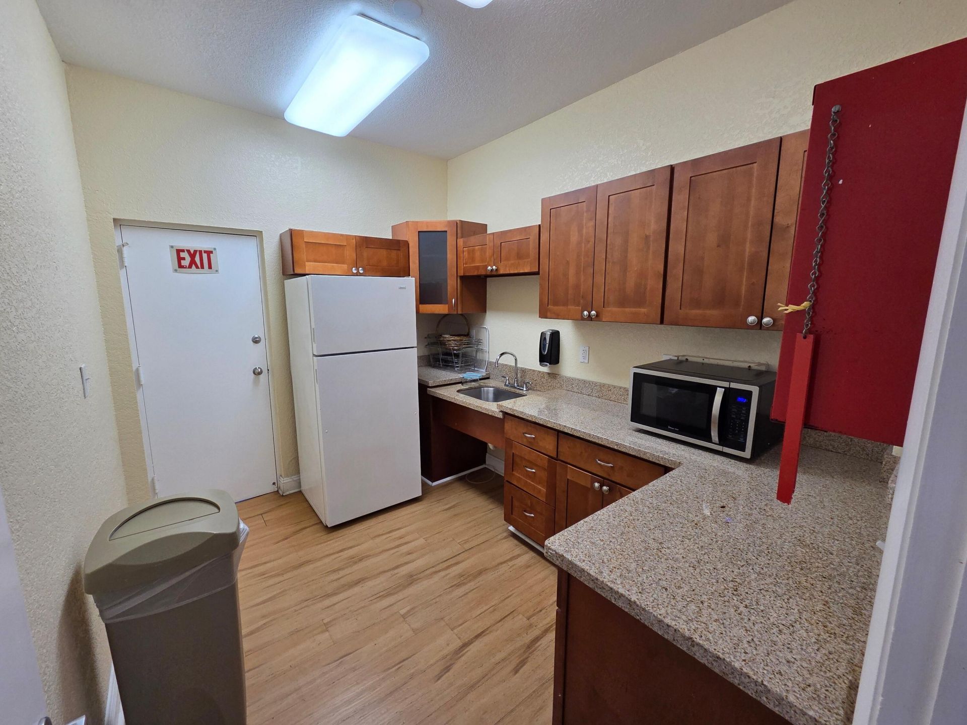 9721 Sunrise Lakes Boulevard, Unit 202, Sunrise, FL 33322 Photo