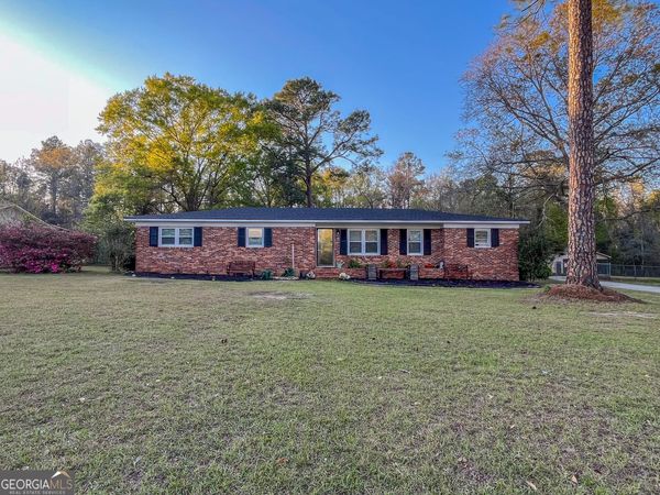 218 Pinehurst Drive, Dublin, GA 31021
