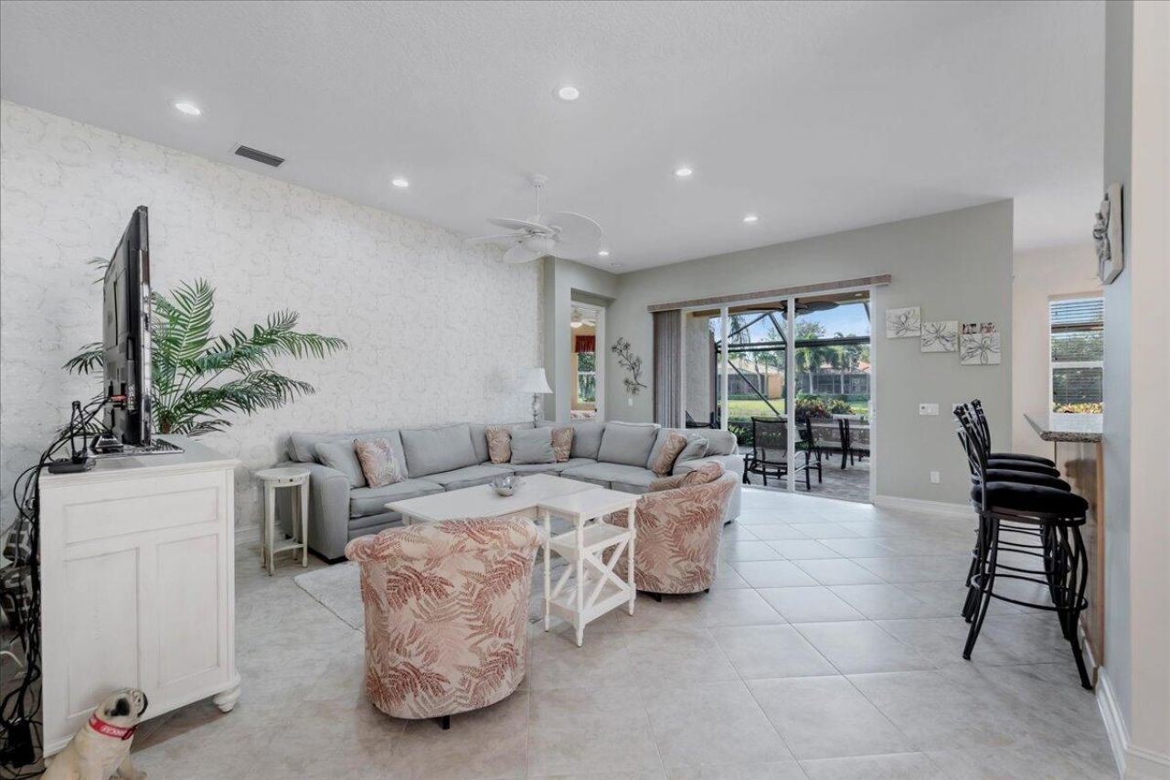 10599 Silverton Lane, Boynton Beach, FL 33437 Photo