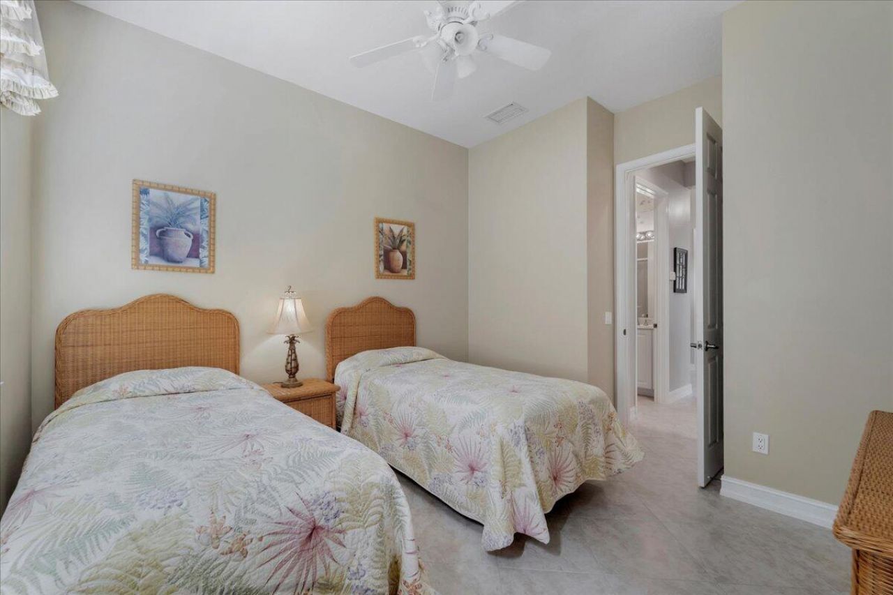 10599 Silverton Lane, Boynton Beach, FL 33437 Photo