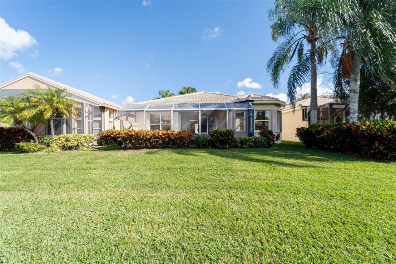 10599 Silverton Lane, Boynton Beach, FL 33437 Photo