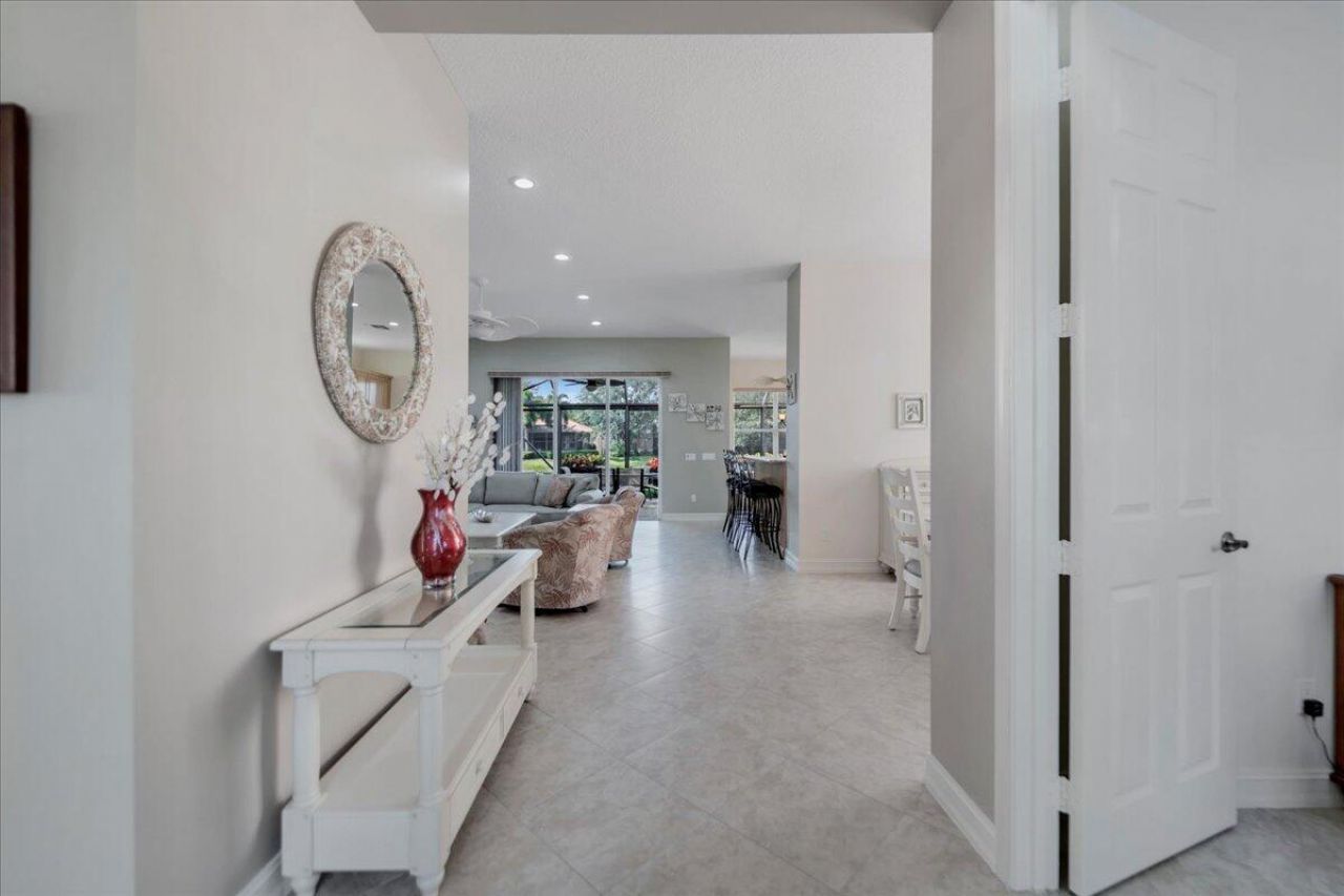 10599 Silverton Lane, Boynton Beach, FL 33437 Photo