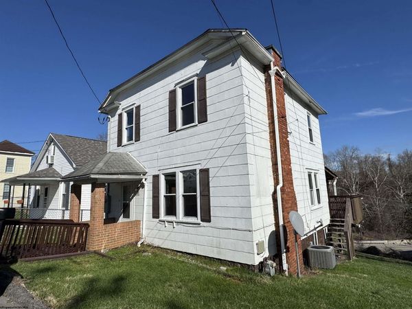 356 S 21st Street, Clarksburg, WV 26301