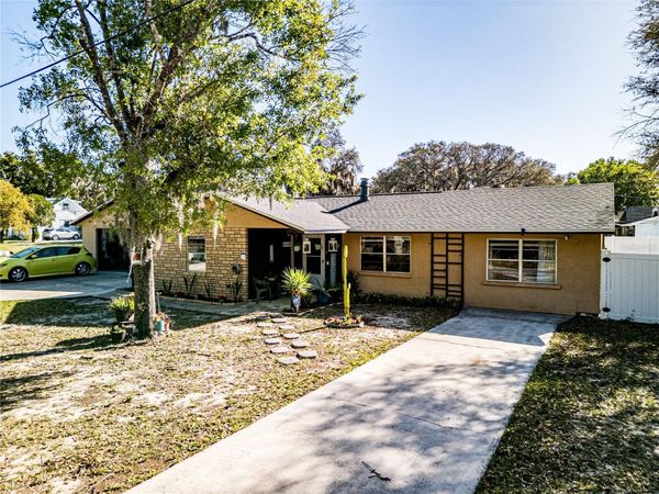 613 S WILLOW AVENUE , AVON PARK, FL 33825