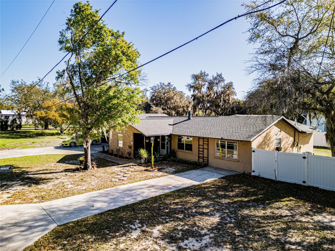 613 S Willow Avenue , Avon Park, FL 33825 Photo