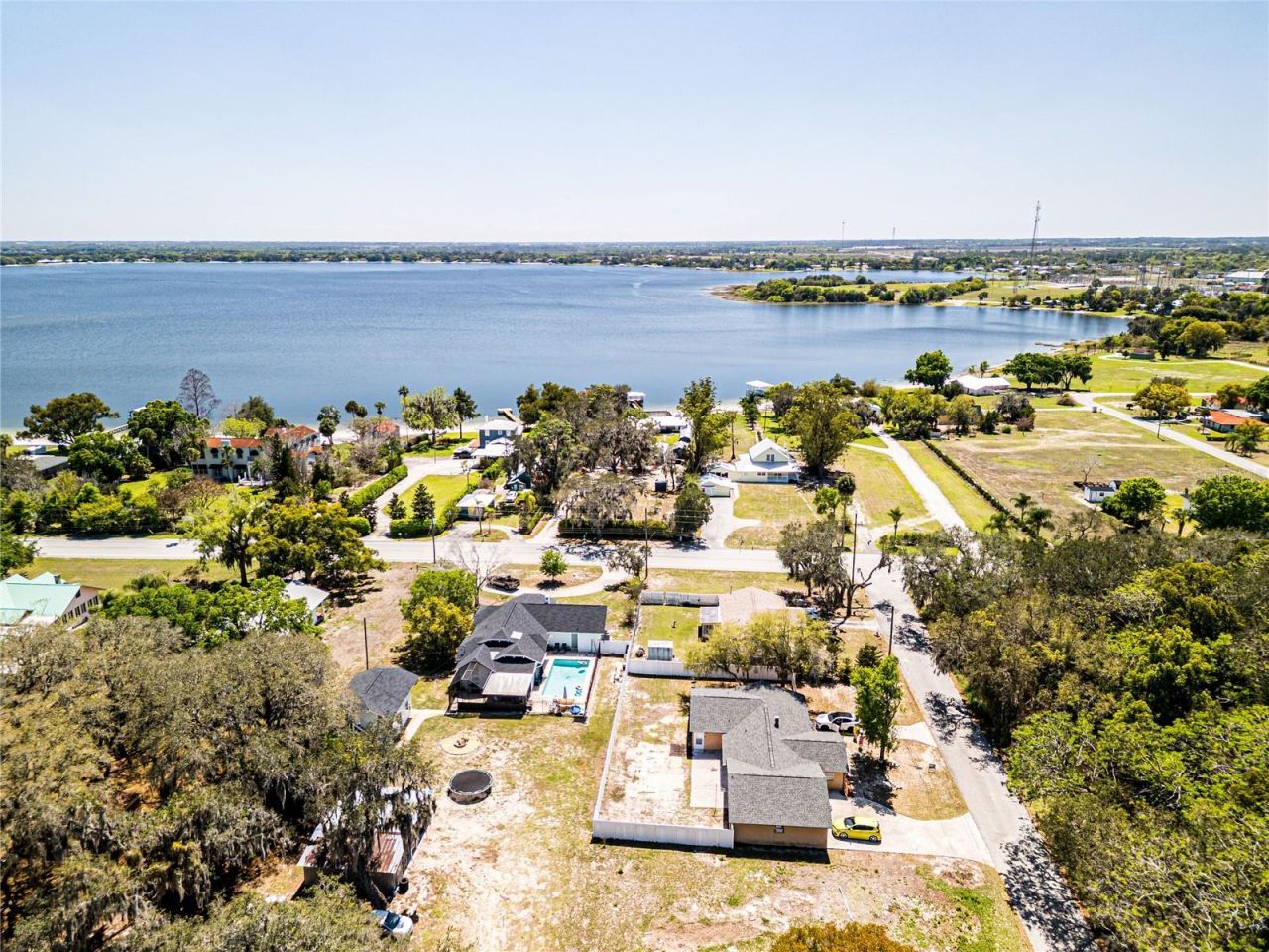 613 S Willow Avenue , Avon Park, FL 33825 Photo