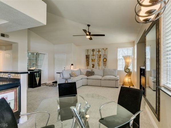 1501 Truett Street, Unit 204, Las Vegas, NV 89128