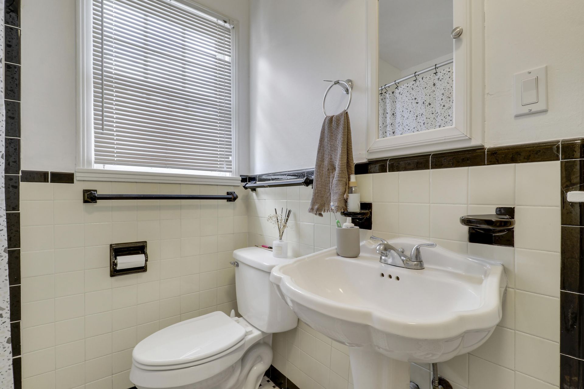 3619 Spruce Avenue, West Palm Beach, FL 33407 Photo