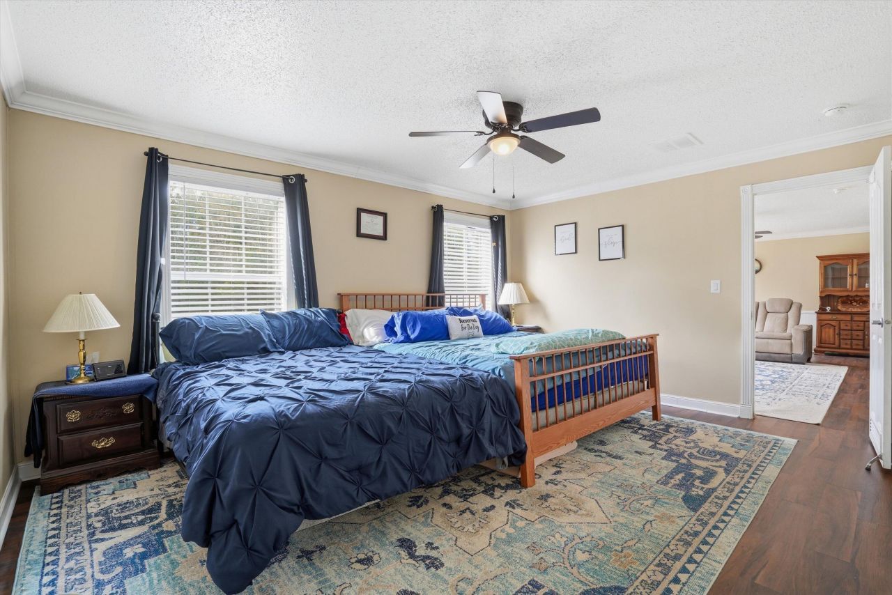 151 Della Lane Photo 15