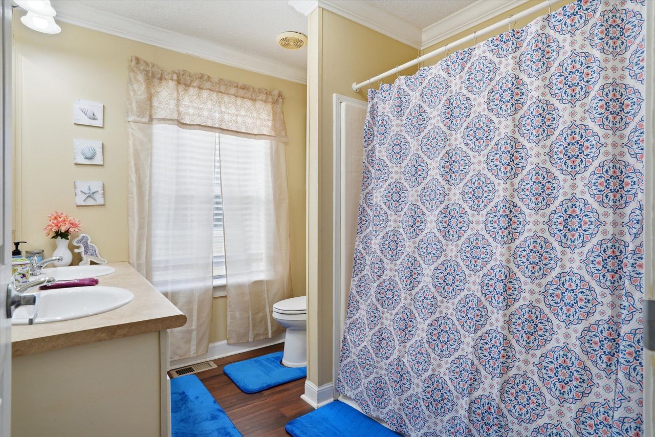 151 Della Lane Photo 21