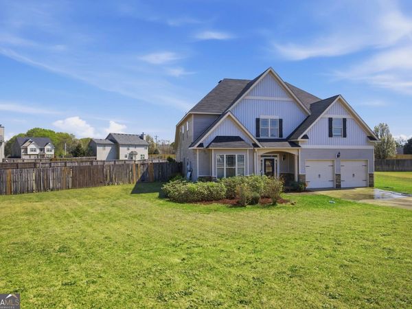 13 Old Glory Way, Fort Mitchell, AL 36856