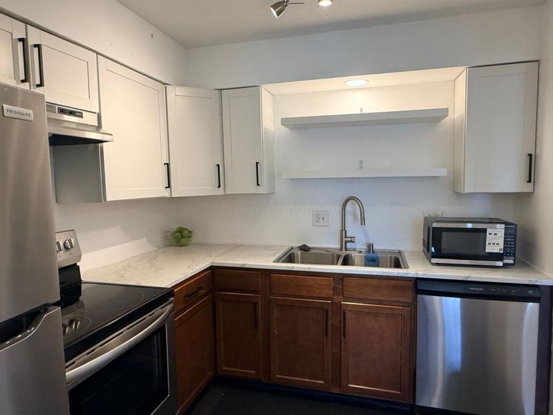 5315 Portland Street, Unit 201, Columbus, OH 43235 Photo 11