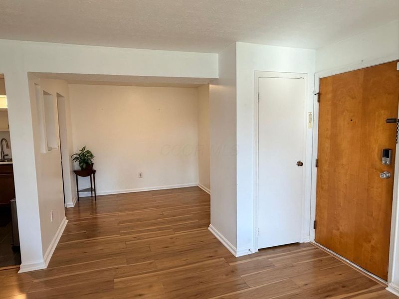 5315 Portland Street, Unit 201, Columbus, OH 43235 Photo 6