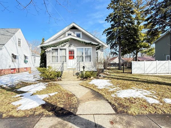 206 N 9th Street, Montevideo, MN 56265