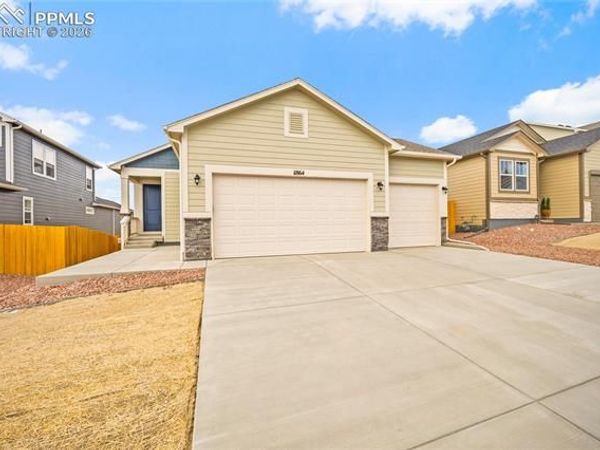 11864 Lost Peak Lane, Colorado Springs, CO 80925