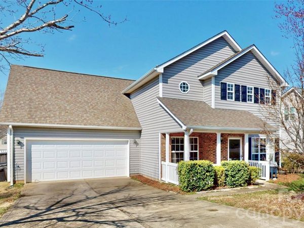 447 Fawnbrook Lane , Gastonia, NC 28052