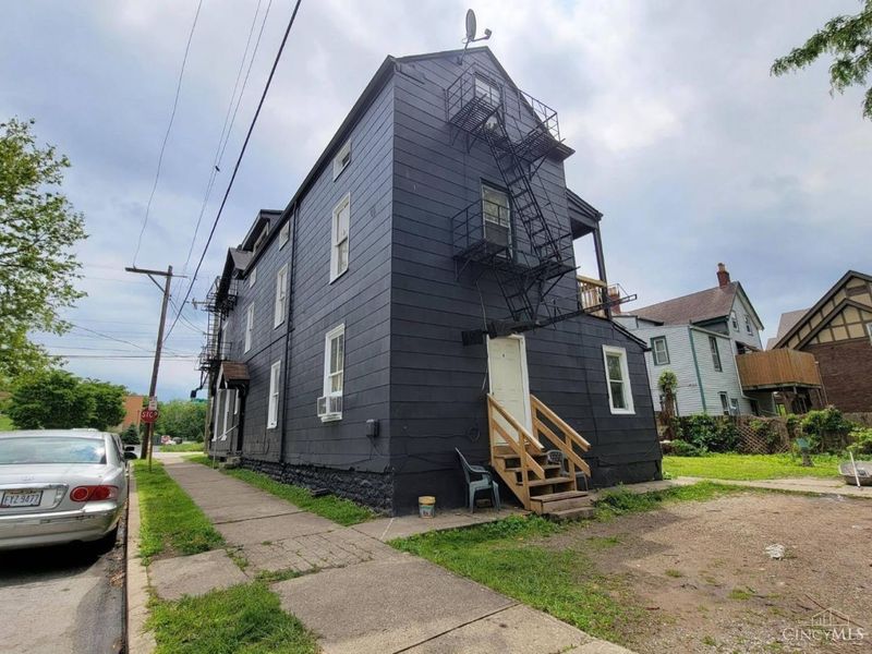 4259 Vine Street, Cincinnati, OH 45217 Photo 4