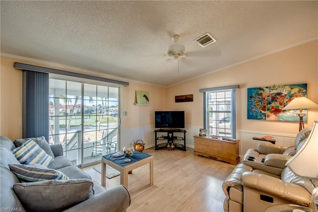 4892 Gulfgate Ln, Saint James City, FL 33956 Photo