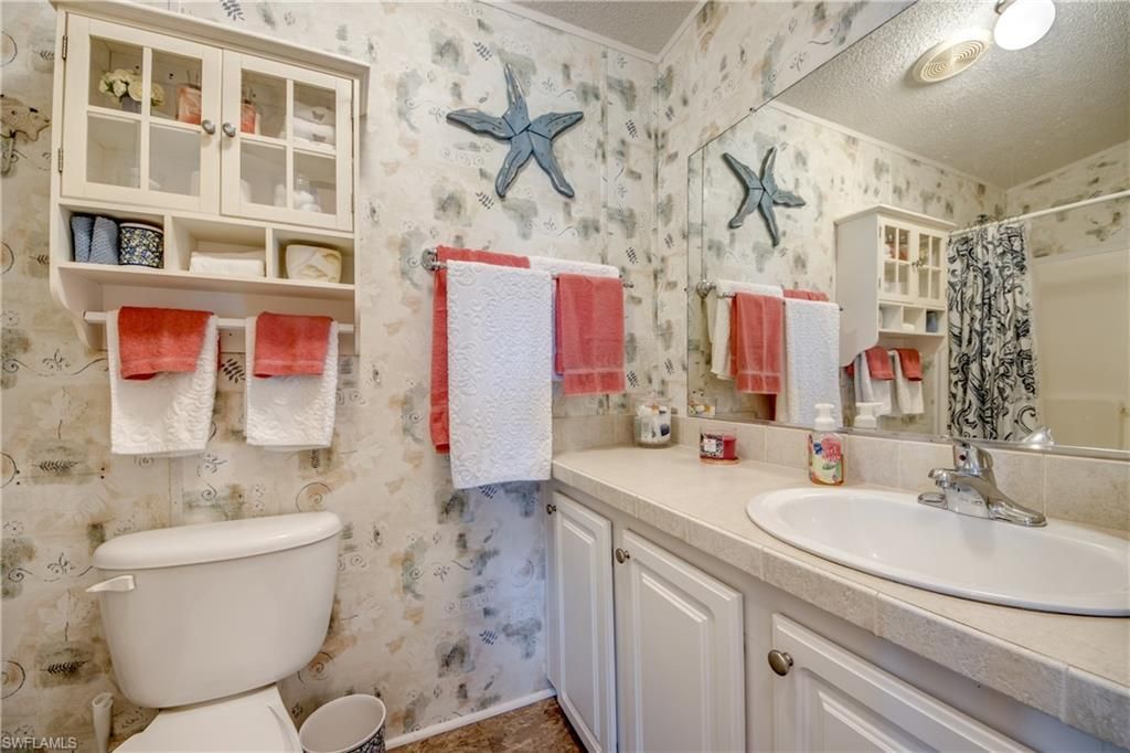 4892 Gulfgate Ln, Saint James City, FL 33956 Photo