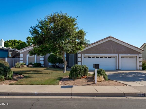 2739 E Hermosa Vista Drive, Mesa, AZ 85213
