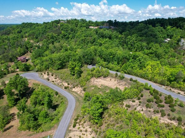 Lot 78 Stone Bridge Drive, Dandridge, TN 37725