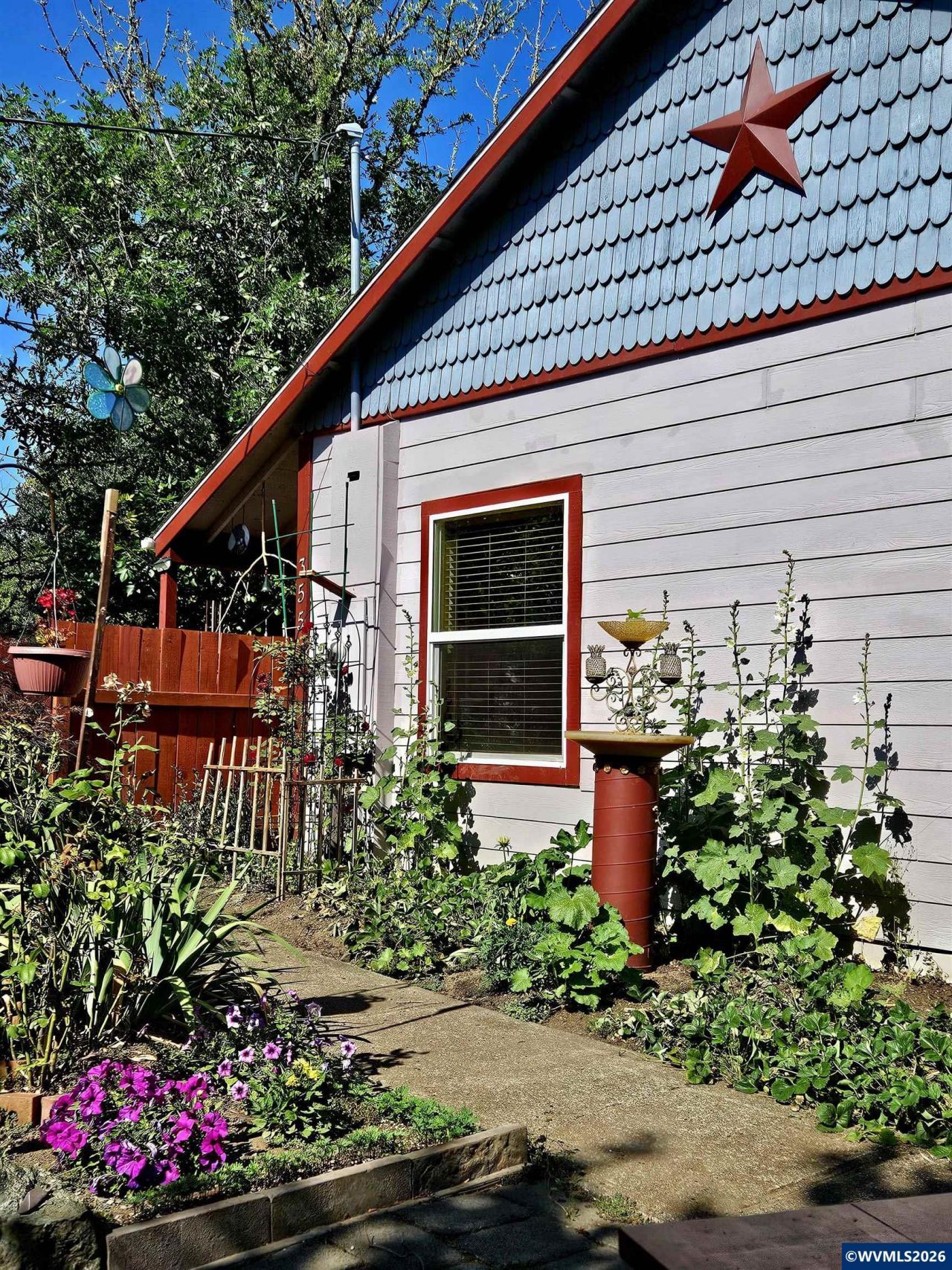 355 N 13th St, Philomath, OR 97370 Main Photo