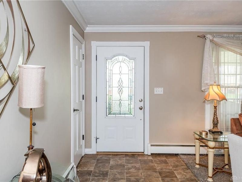 321 Grantham Drive, Englewood, OH 45322 Photo 3