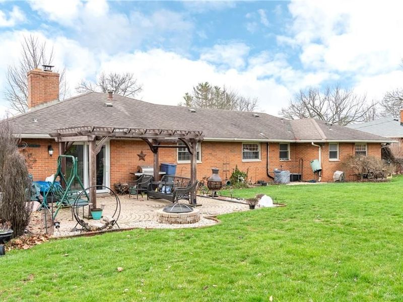 321 Grantham Drive, Englewood, OH 45322 Photo 35