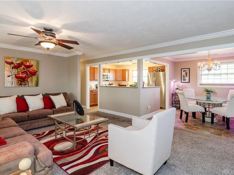 321 Grantham Drive, Englewood, OH 45322 Photo 5