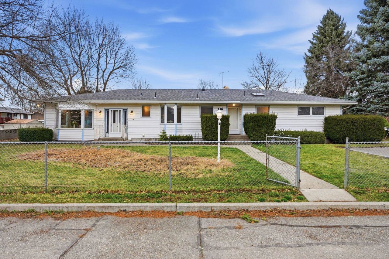 14715 E 14th Ave, Spokane Valley, WA 99037 Main Photo