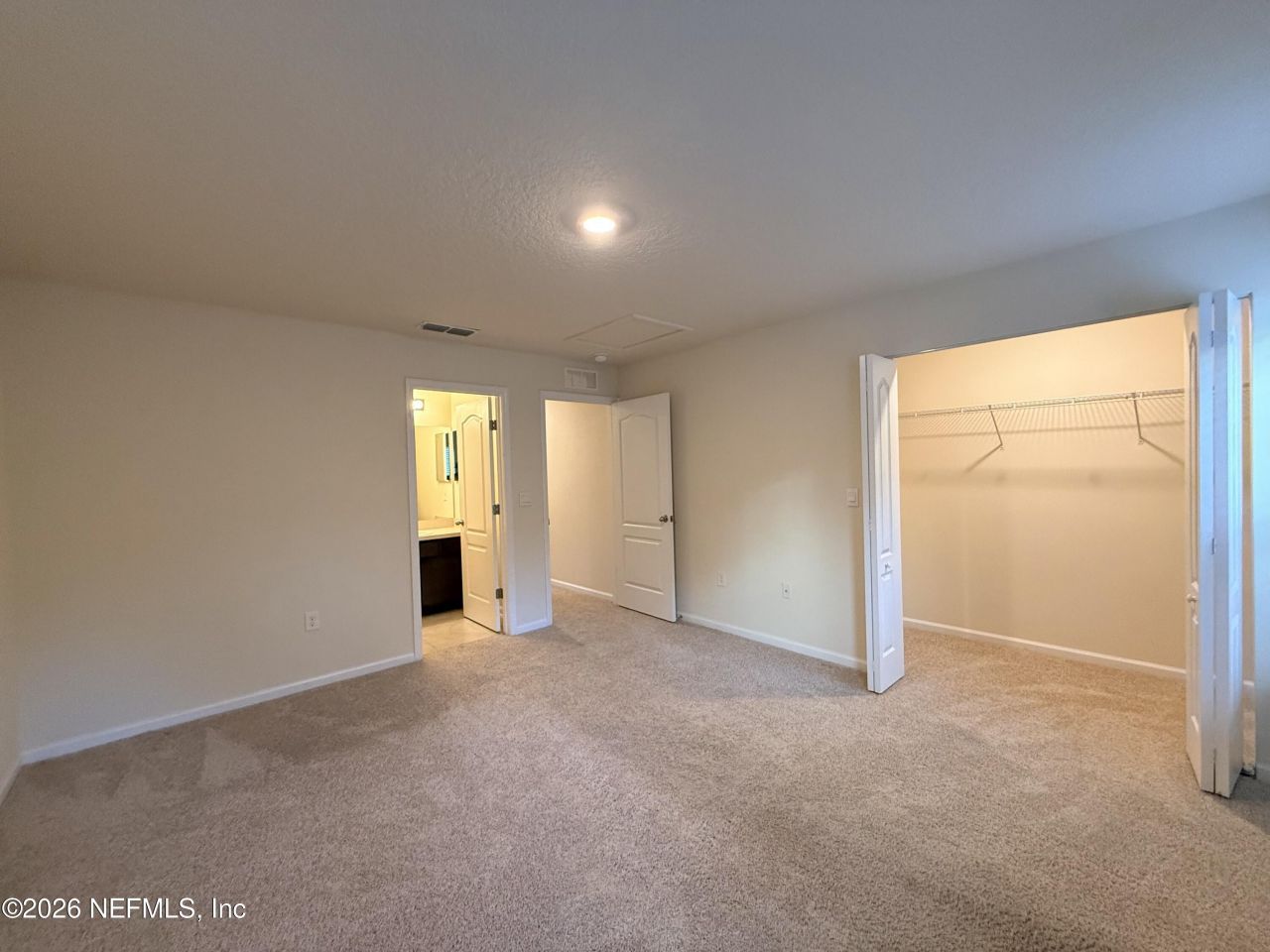 246 Aralia Lane, Jacksonville, FL 32216 Photo