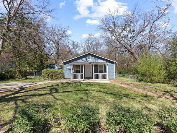 905 Thatcher Street, Denison, TX 75020