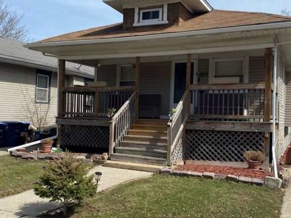 1833 S 4TH Avenue, Maywood, IL 60153