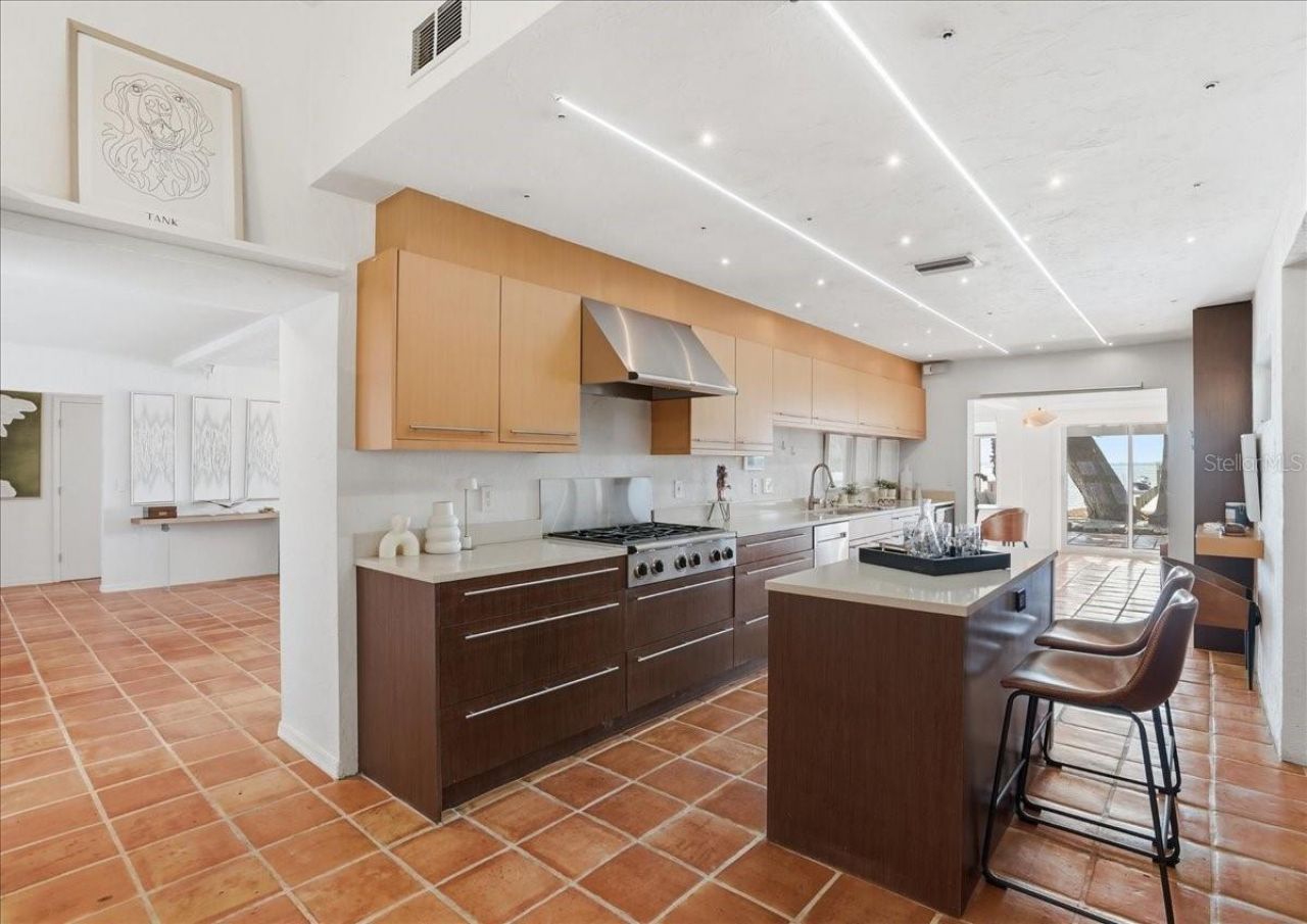 3127 Bay Shore Road, Sarasota, FL 34234 Photo