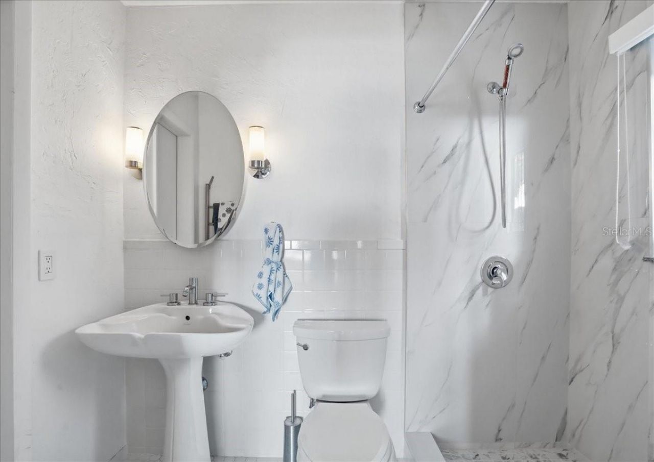 3127 Bay Shore Road, Sarasota, FL 34234 Photo