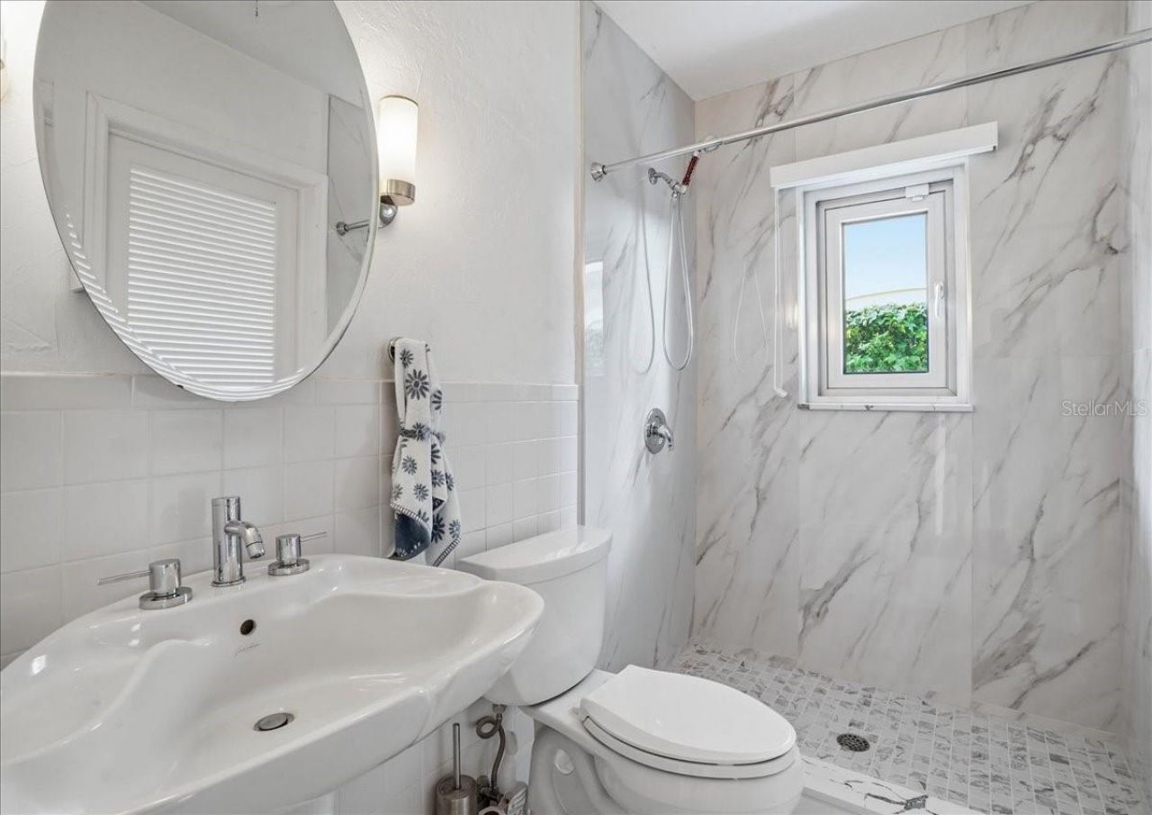 3127 Bay Shore Road, Sarasota, FL 34234 Photo