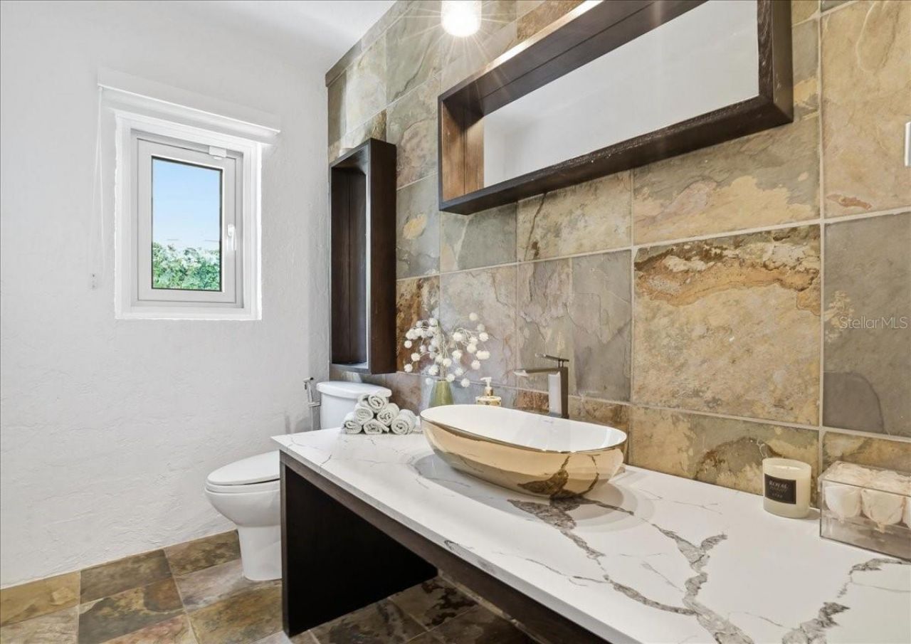 3127 Bay Shore Road, Sarasota, FL 34234 Photo