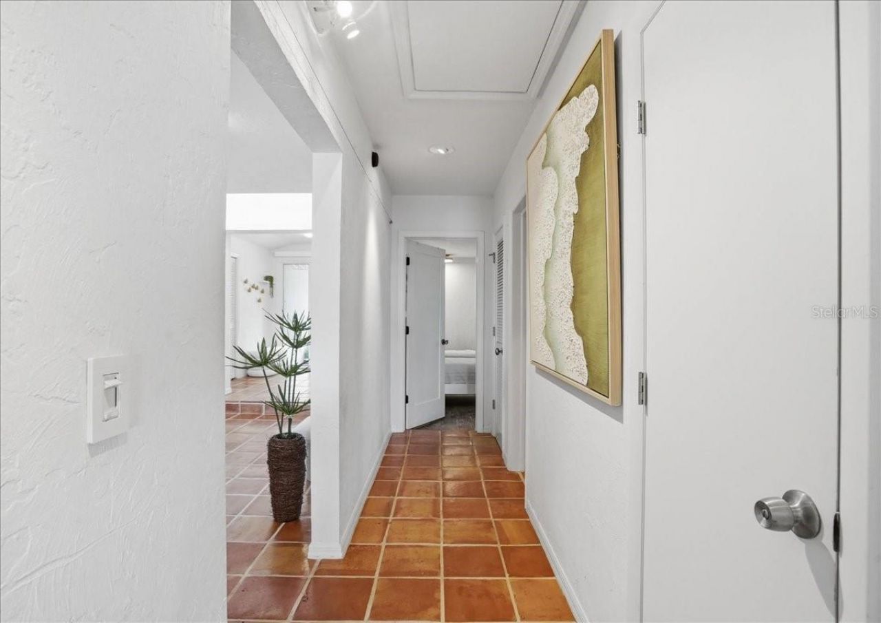 3127 Bay Shore Road, Sarasota, FL 34234 Photo