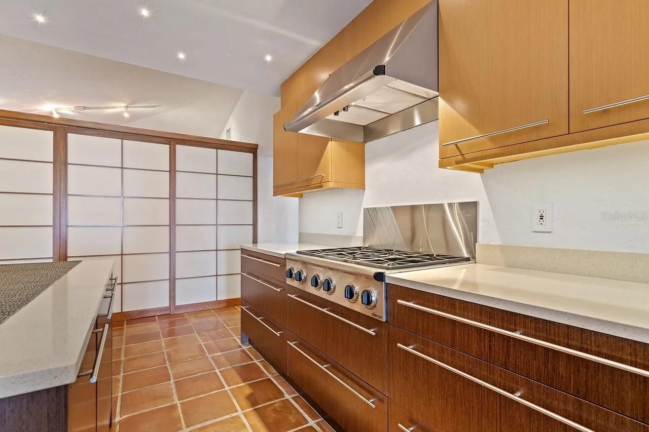 3127 Bay Shore Road, Sarasota, FL 34234 Photo