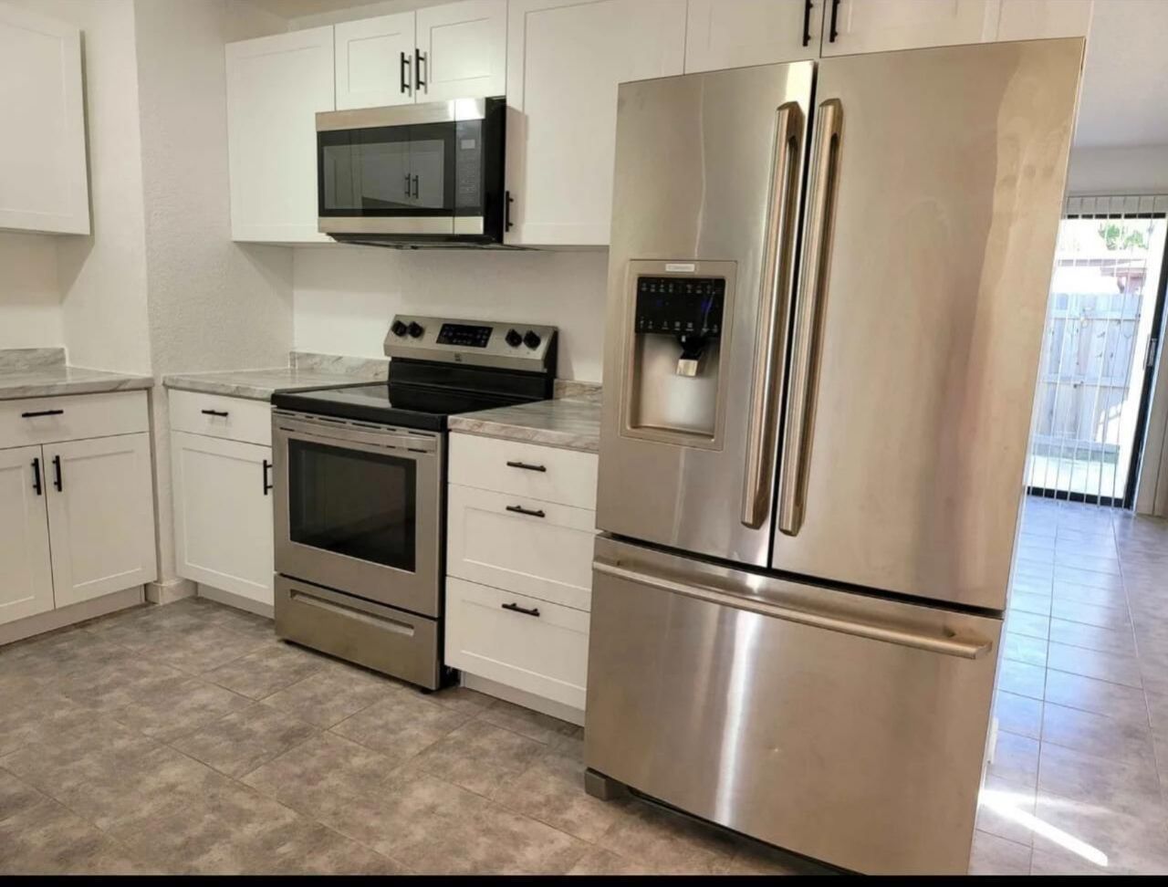 2016 Golfview Court, Fort Pierce, FL 34950 Photo