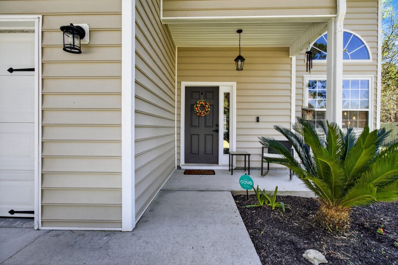 7389 Commodore Road Photo 12