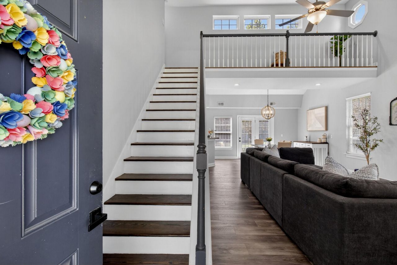 7389 Commodore Road Photo 13