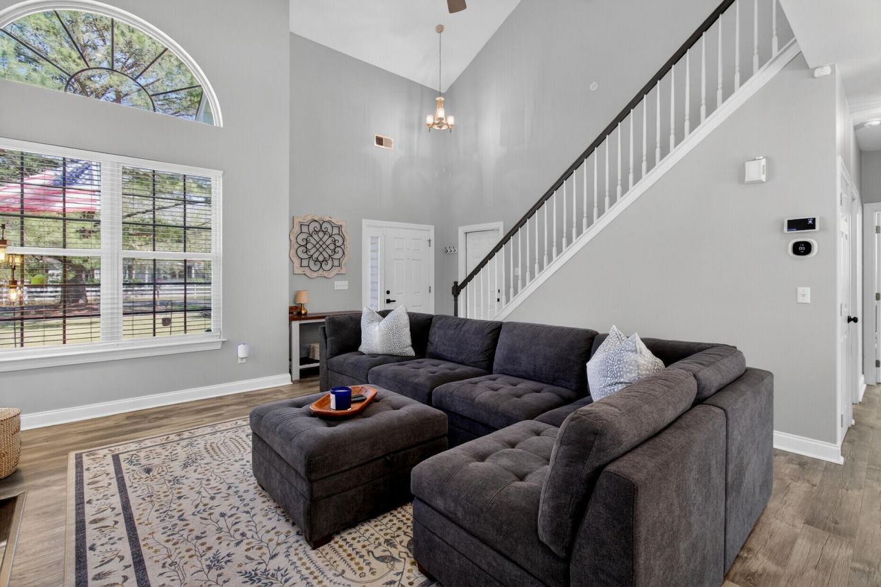 7389 Commodore Road Photo 14