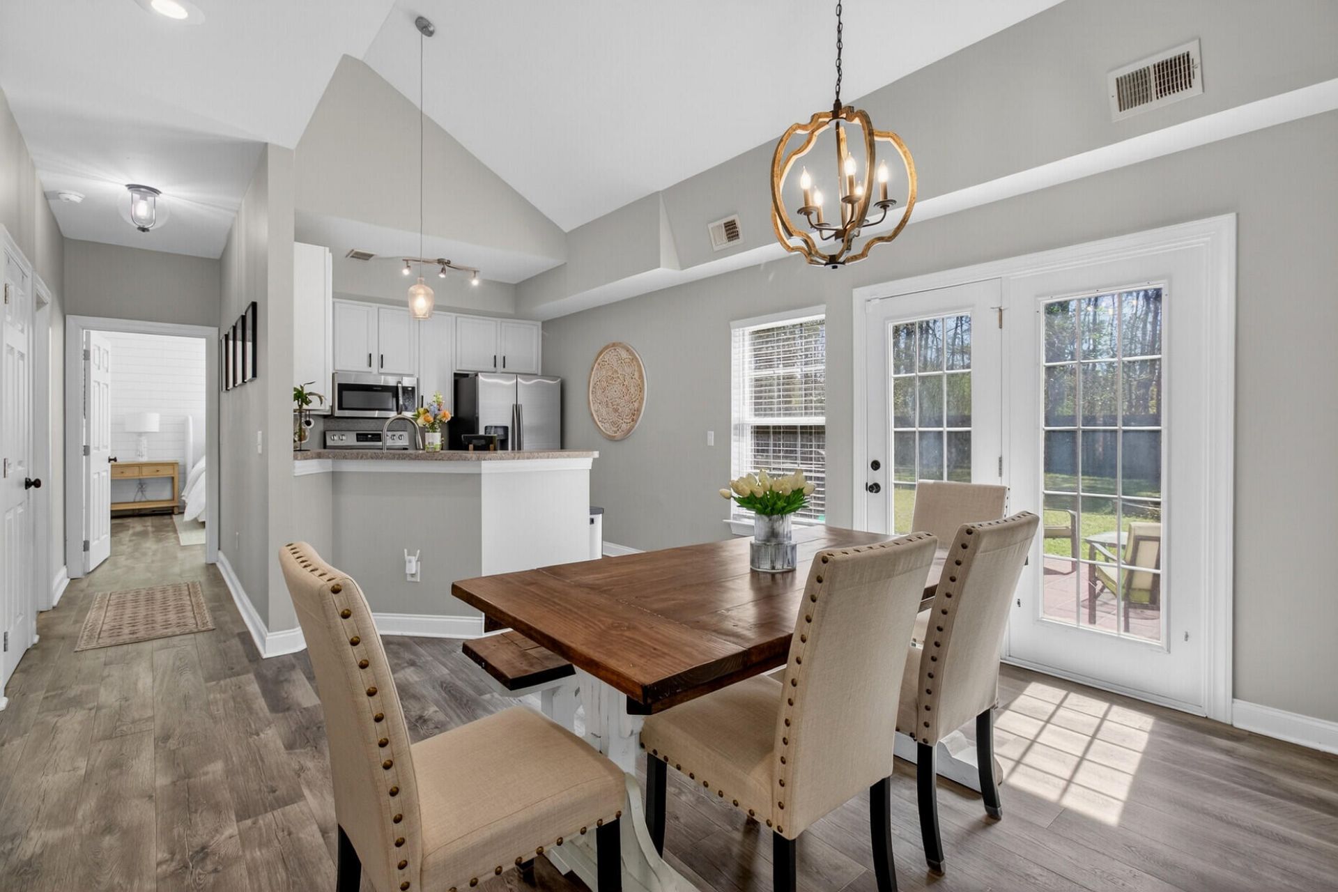 7389 Commodore Road Photo 21
